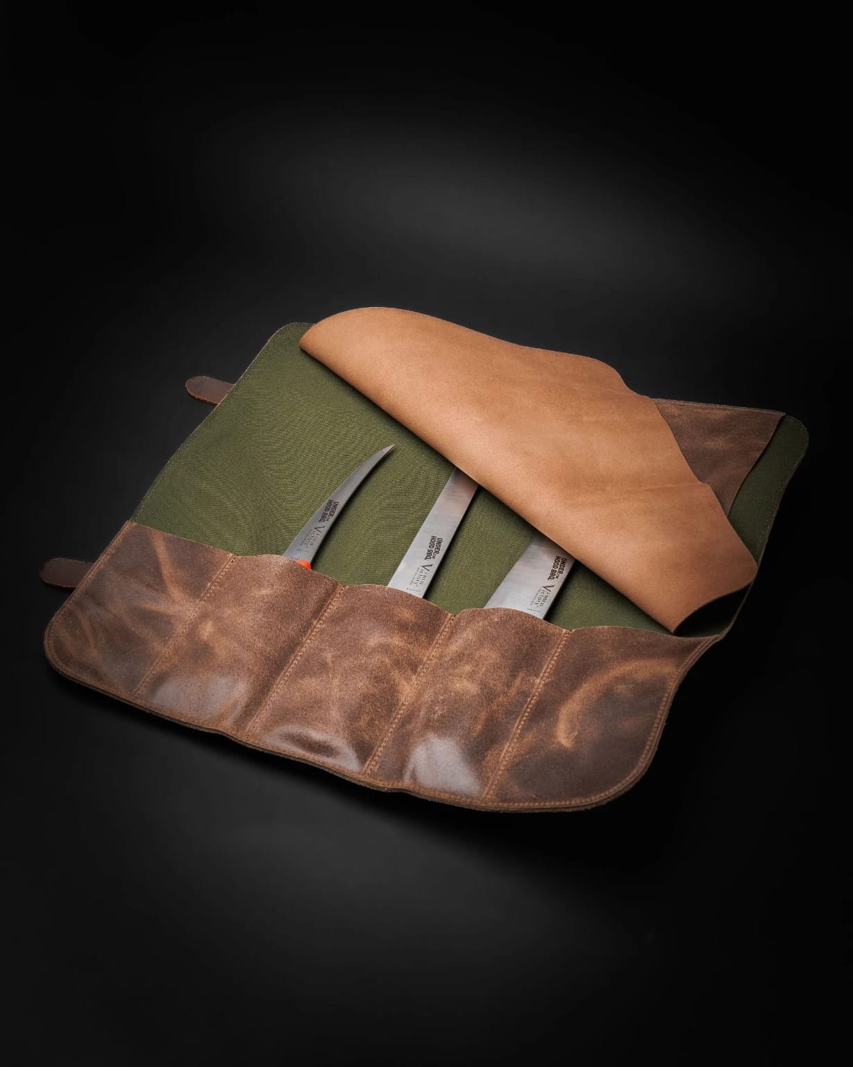 3 Knives Bag Thumbnail